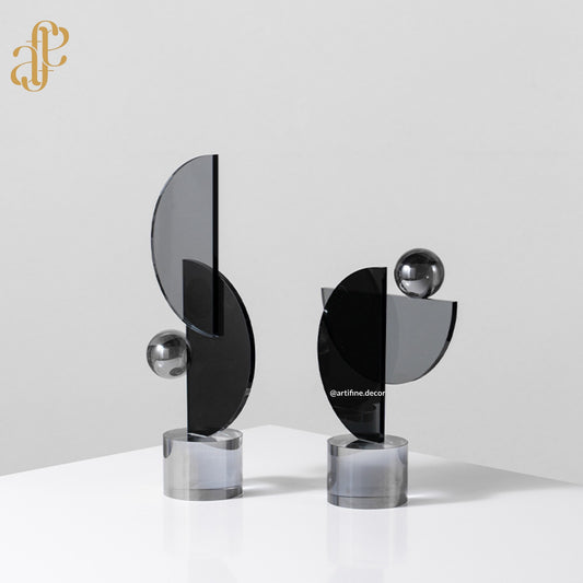 Contemporary Abstract Crystal Sculptures – Geometric Form