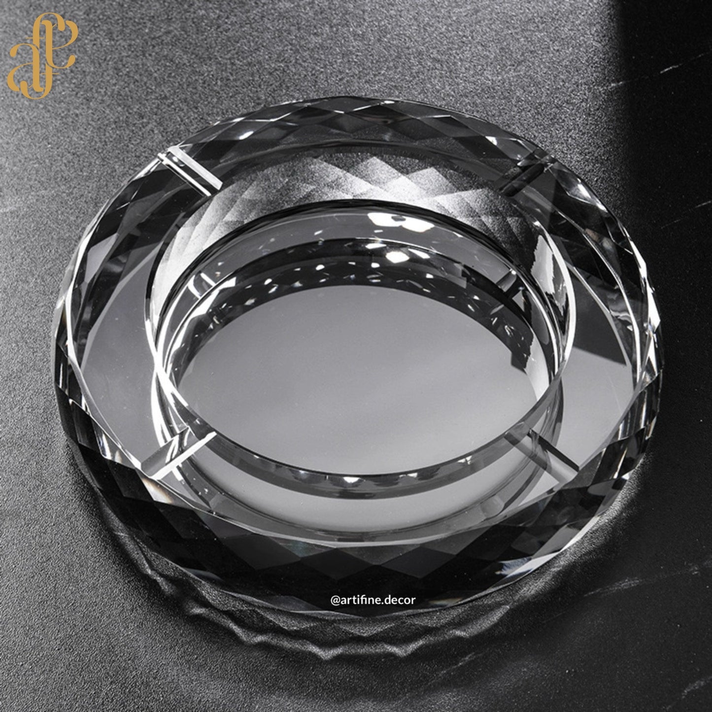 Luxury Crystal Ashtray – Grey & Hazel Tones