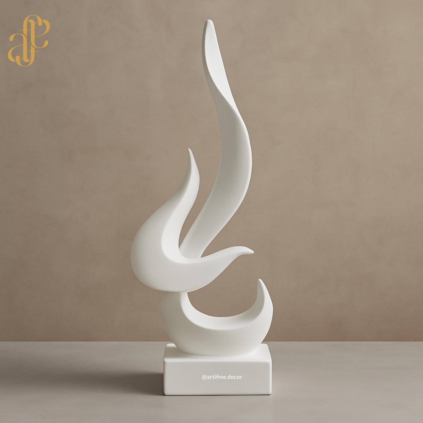 Modern Abstract Flame Sculpture – Black & White Elegance