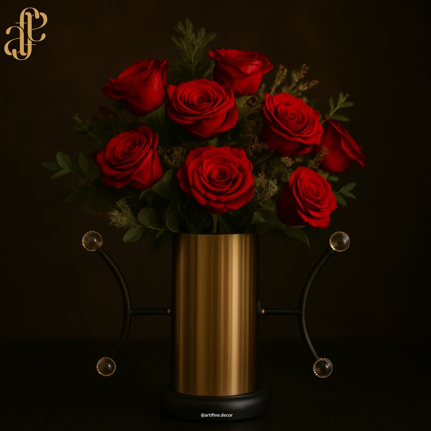 Crystal Handle Gold Vases – 3-Piece Modern Set