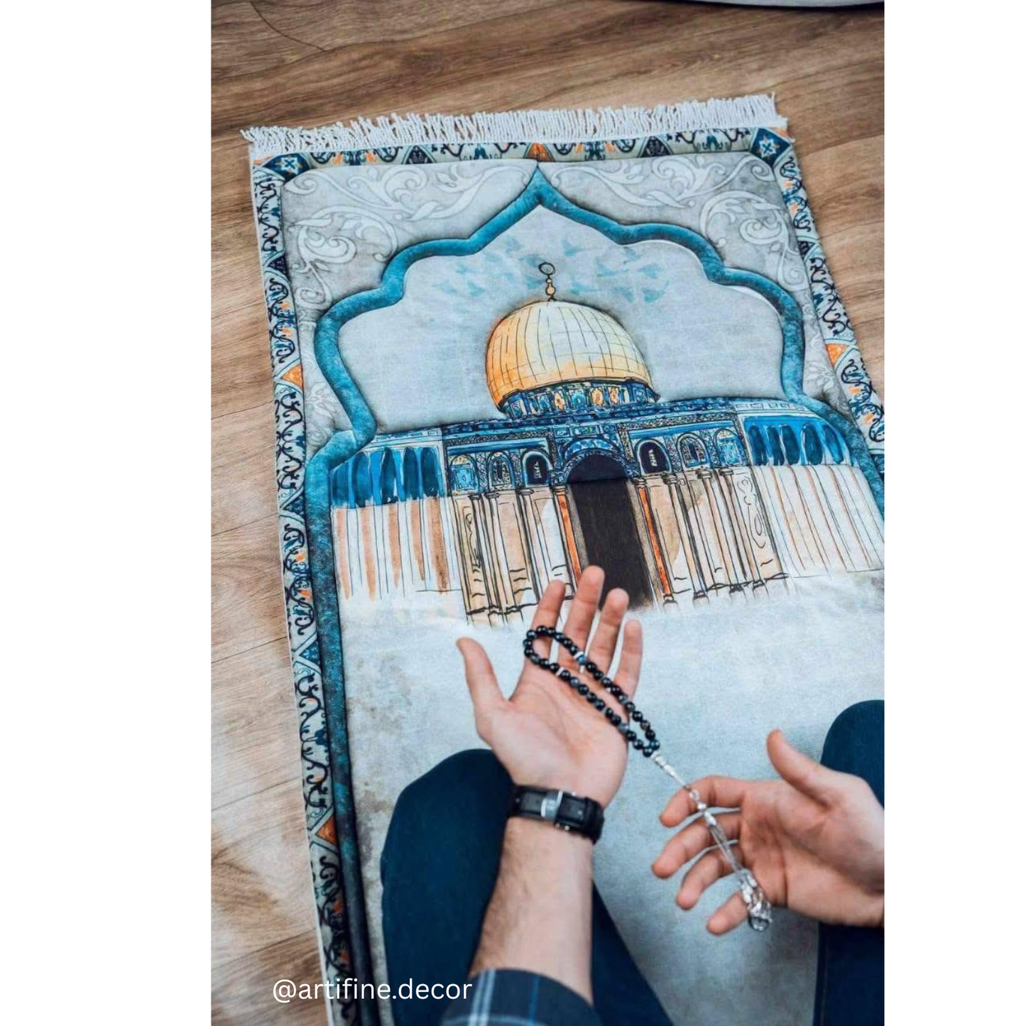 Dome Prayer Mat - سجادة صلاة مبطنة