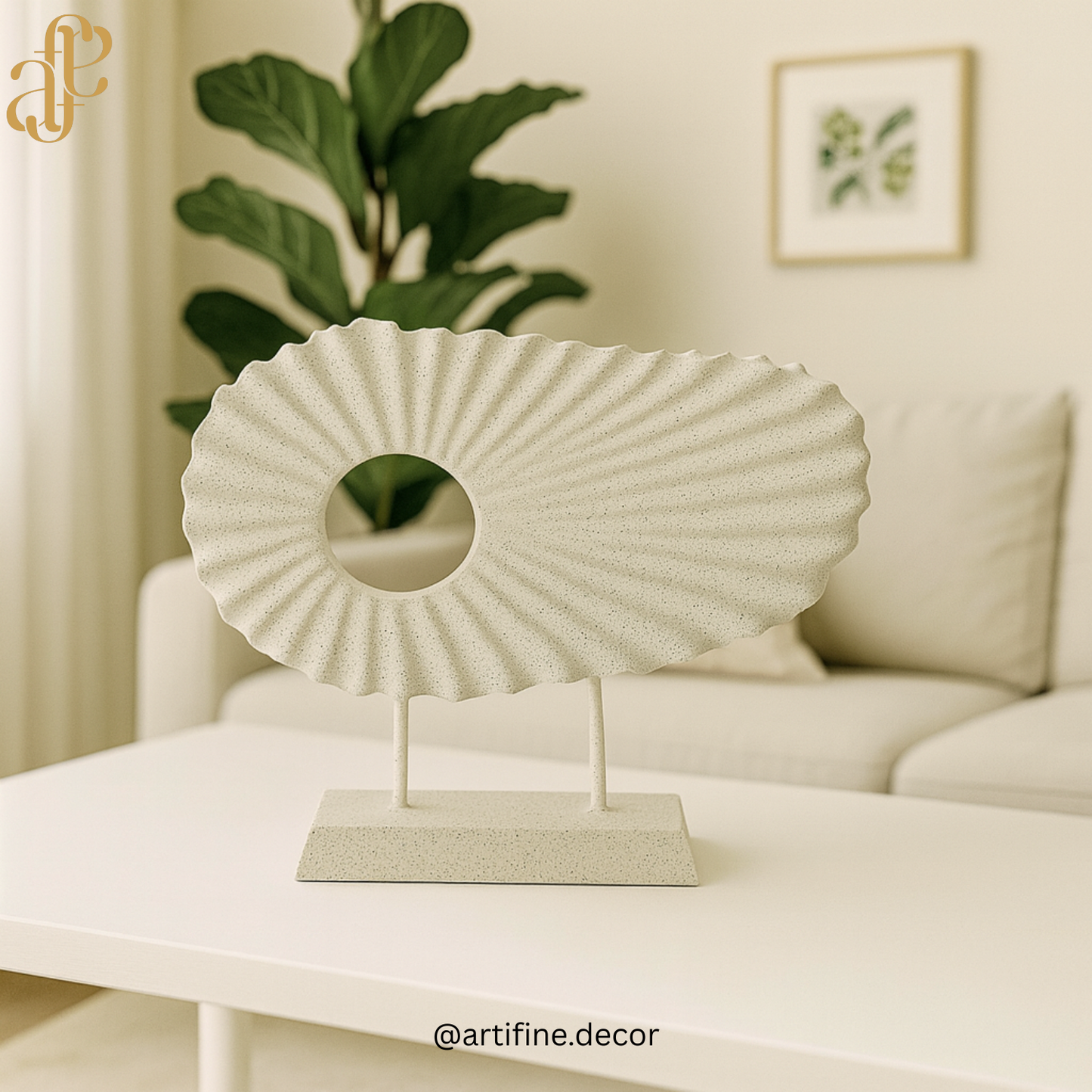 Modern Textured Abstract Sculpture – Beige