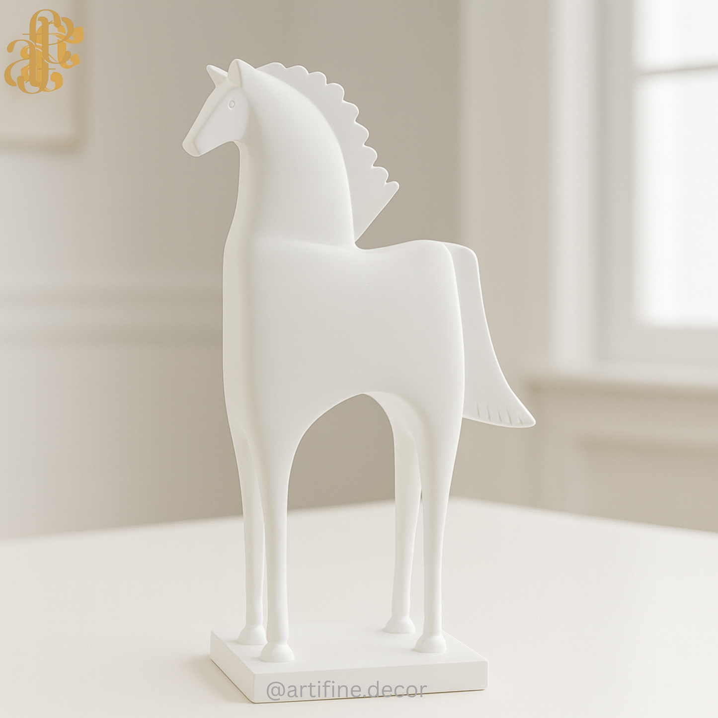 Modern Horse Sculptures – Black & White