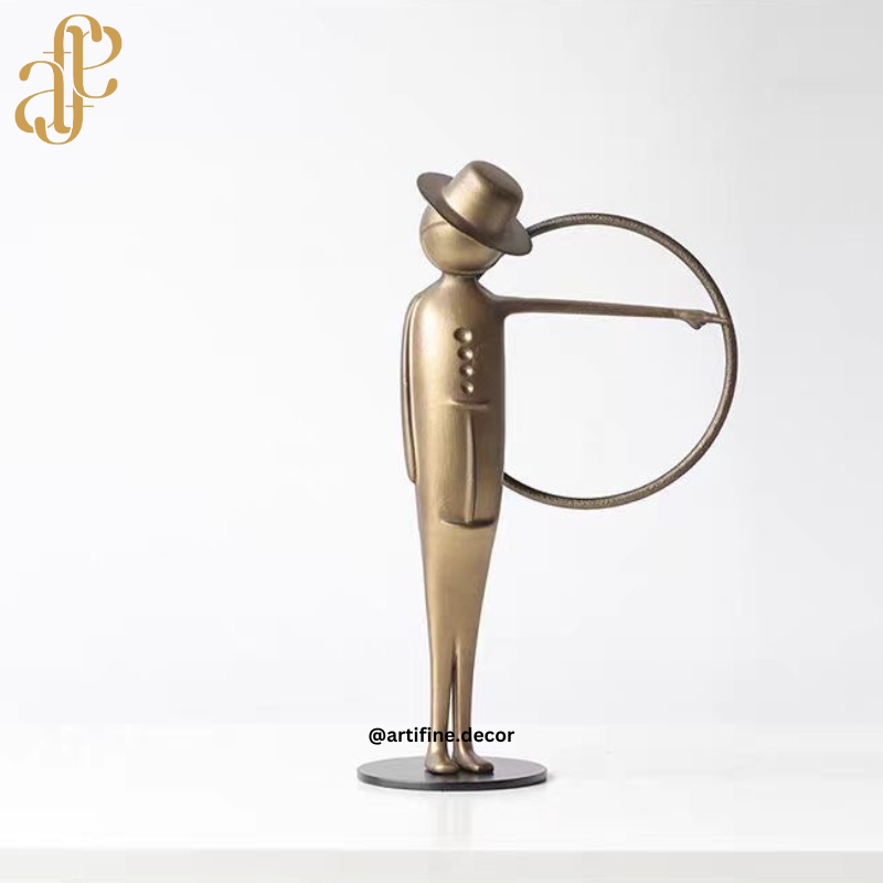 Modern Golden Figurine Set – Minimal, Artistic & Luxurious
