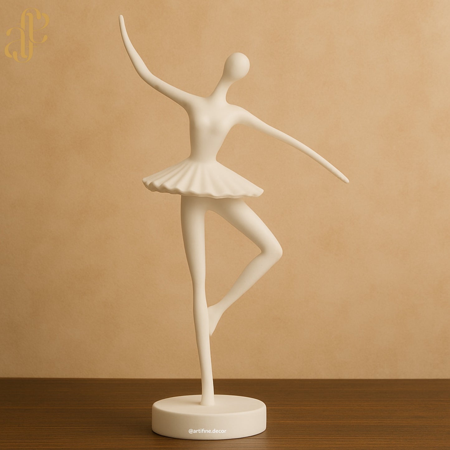 Ballerina Sculptures – Set of 2