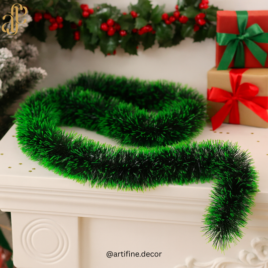 🎄 Christmas Green Garland – Festive, Fluffy & Perfect for Decorating