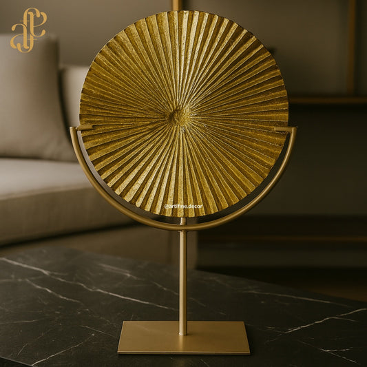 ✨ Golden Abstract Sculpture – Luxurious, Modern & Striking