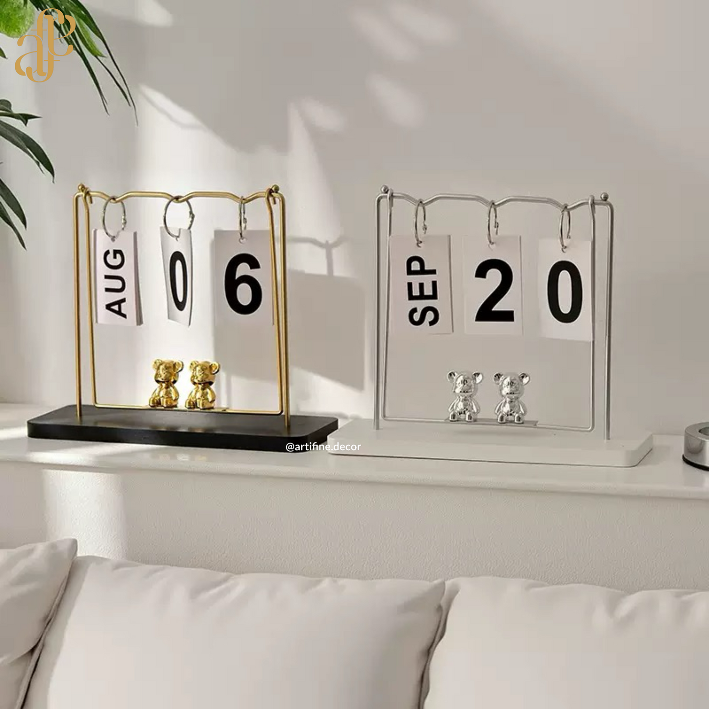 Bear Stand Calendar – Gold, Black & Silver