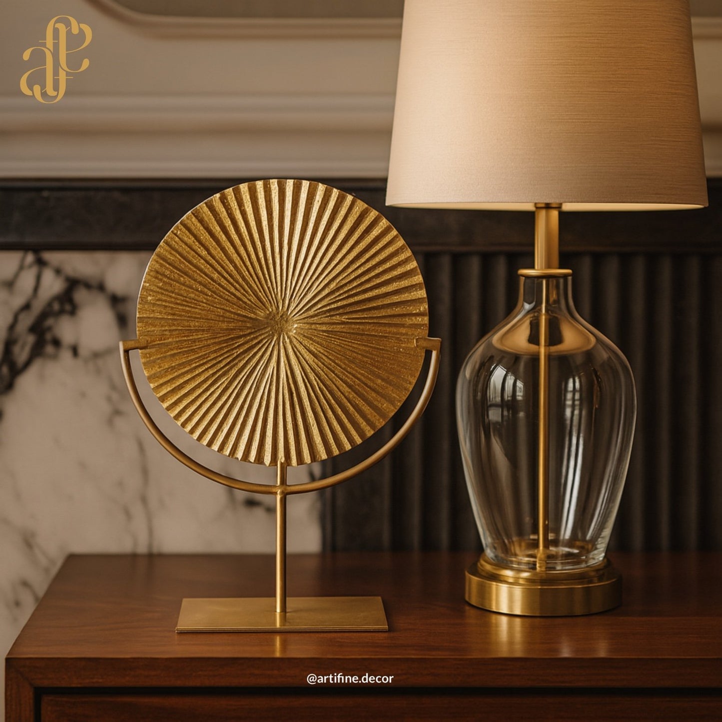 ✨ Golden Abstract Sculpture – Luxurious, Modern & Striking