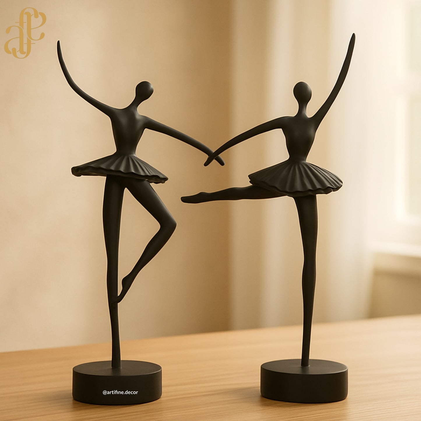 Ballerina Sculptures – Set of 2