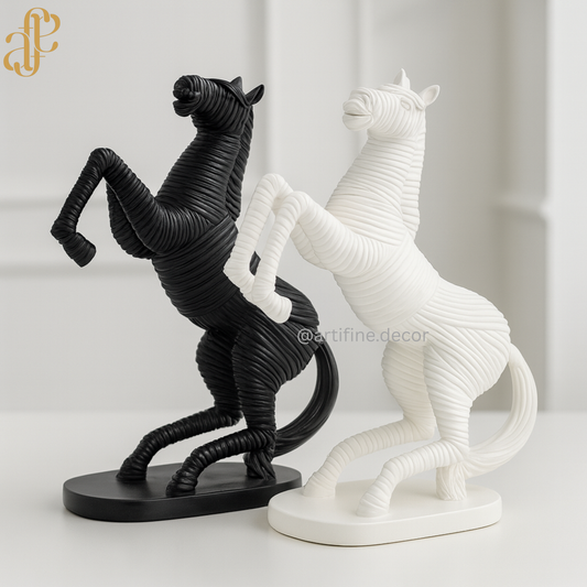 Majestic Horse Sculptures – Black & White