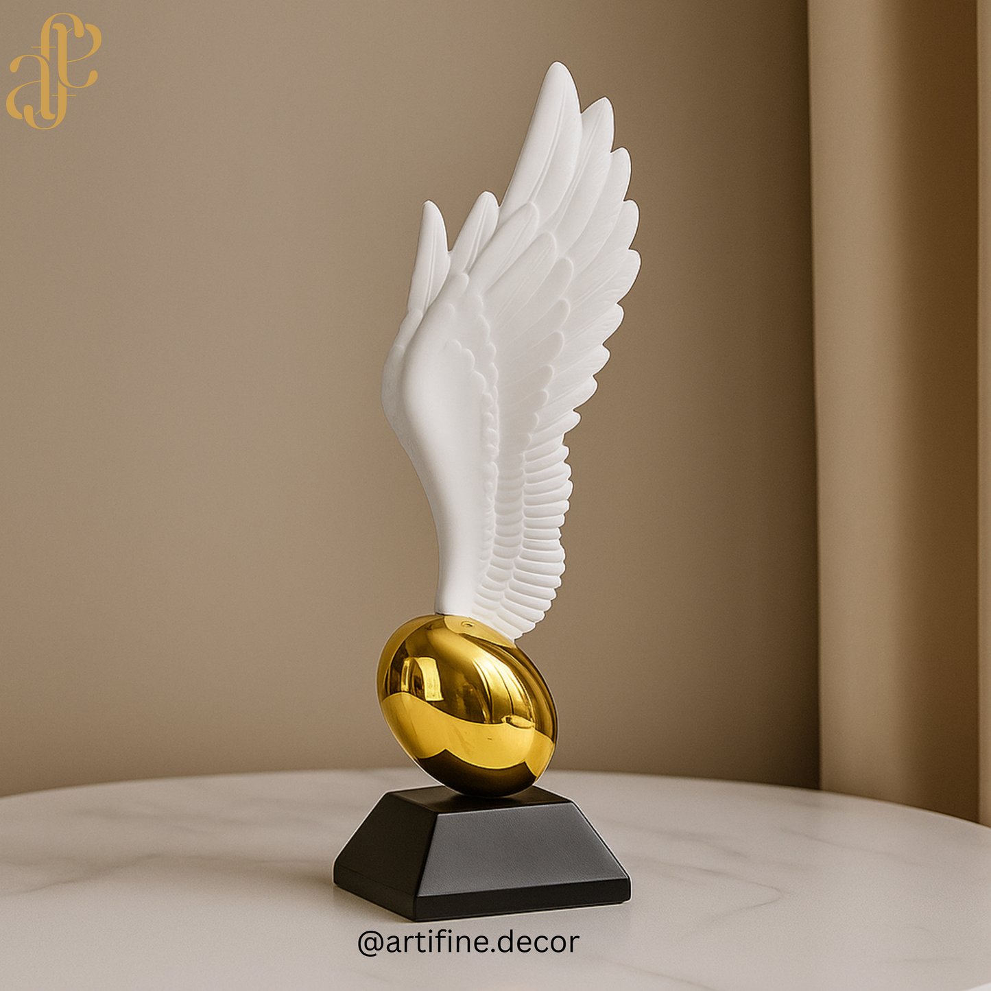 Golden Wing Sculptures – Black & White