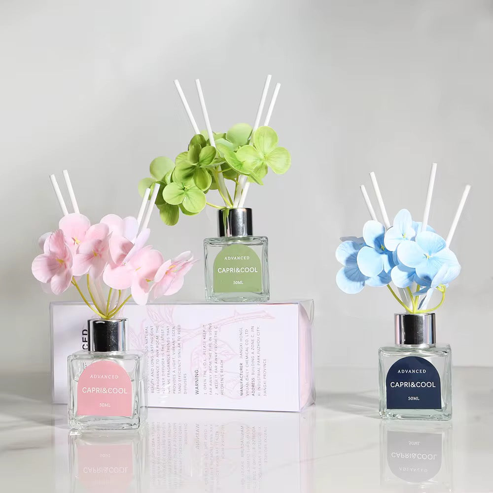 Reed Diffuser with flower bouquet