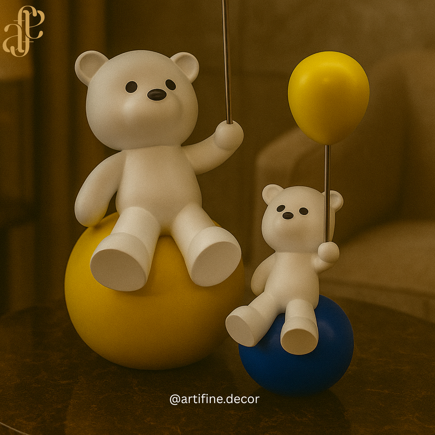 Balloon Bear Sculpture – Blue & Yellow Balloon Collection
