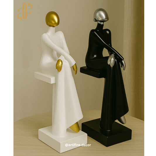 Elegant Sitting Lady Sculpture – Black & White