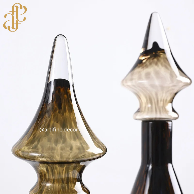 Luxury Leopard Pattern Glass Décor Bottles – With Artistic Stoppers