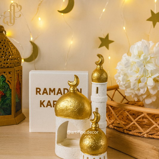 Ramadan Minaret Decor with Candle