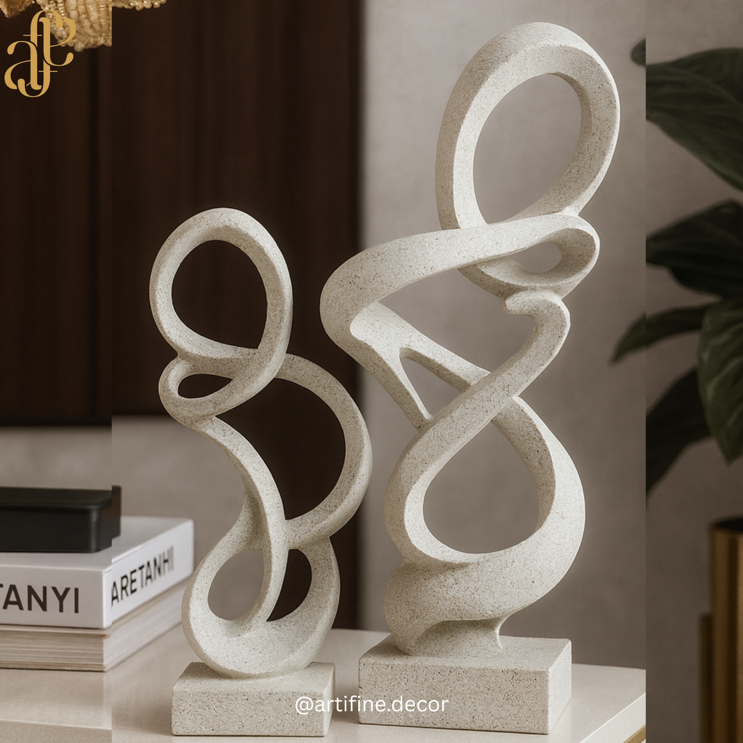 Minimalist Intertwined Art Sculpture
