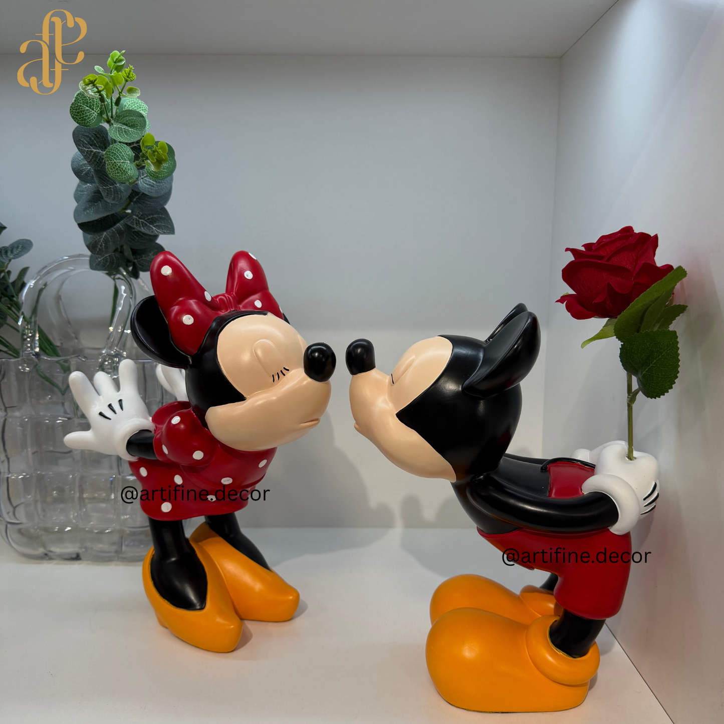 Mickey & Minnie Figurine Set – Romantic Disney